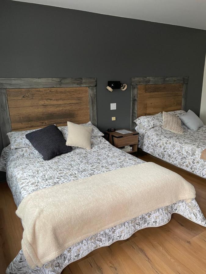 Motel Valois Yl Inc Acton Vale المظهر الخارجي الصورة